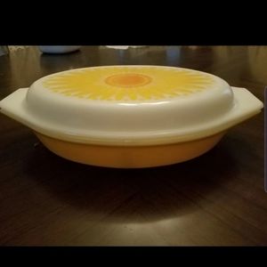 Vintage Pyrex #30 Daisy sunflower
